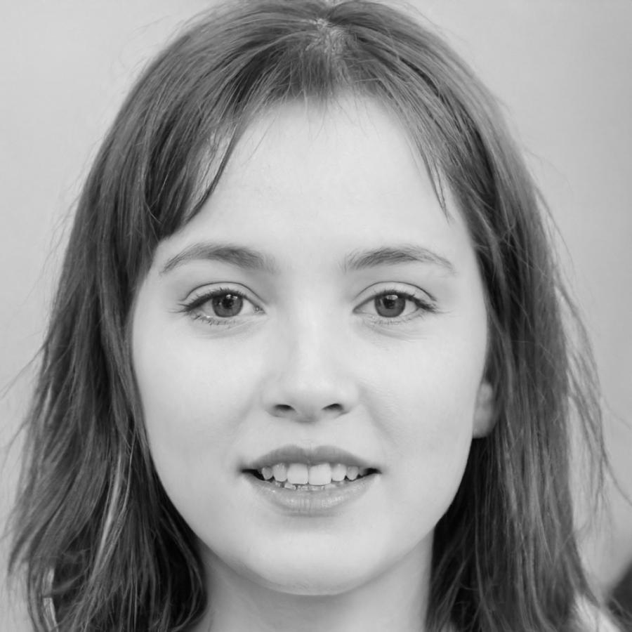 Professional headshot of Vera Nikolić, Performance Optimization Specialist